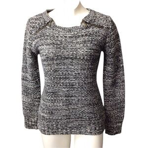Chic Black and White Women's Sweater with Zipper Accents